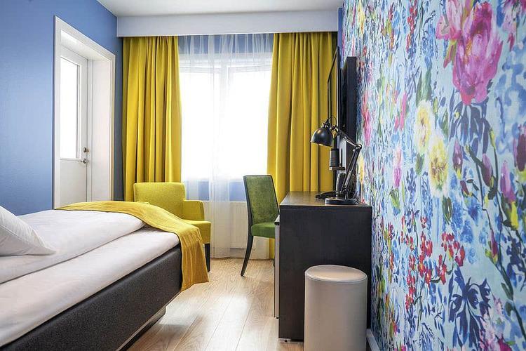 Single Hotel Room