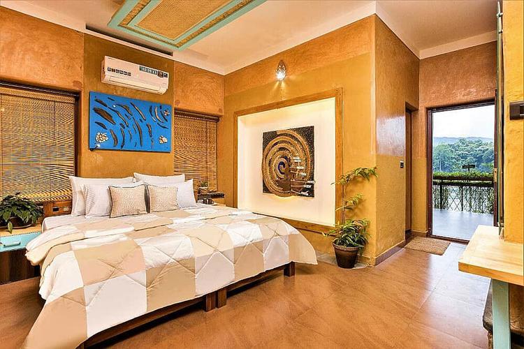 Private Double Room (2 people)