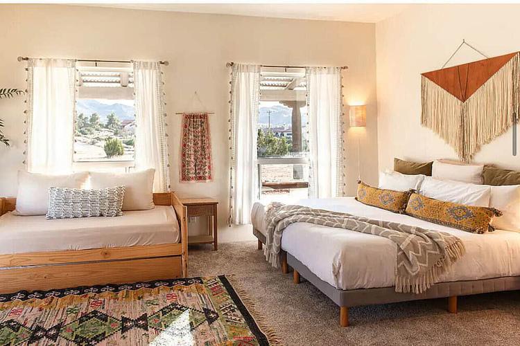  Twin Bed Shared Room