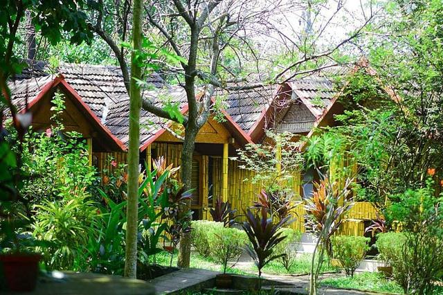 Savithri INN Cottages and Retreats