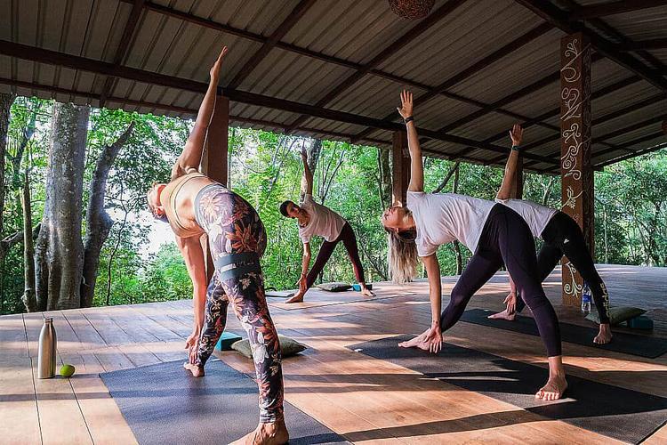 4 Day Hiking, Cooking & Tree Planting & Yoga Holiday in Sri Lanka