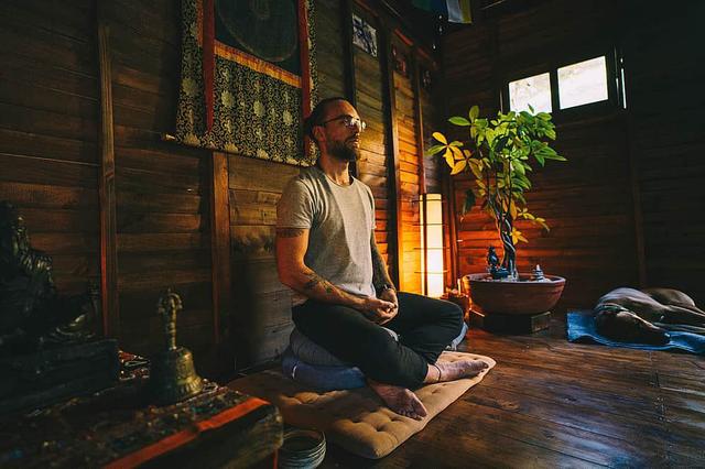 7 Day Semi-Silent Buddhist Meditation & Yoga Retreat, Colombia