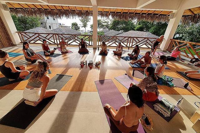 6 Day Personal Yoga and Surf Package in Olon, Ecuador