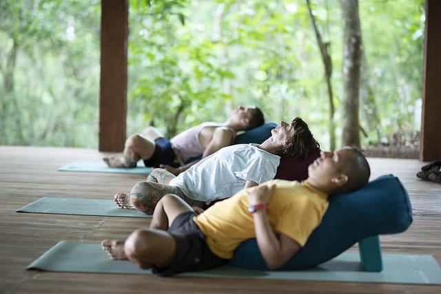 4 Day Hiking, Cooking & Tree Planting & Yoga Holiday in Sri Lanka