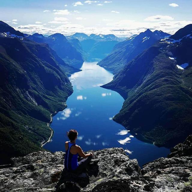 7 Day Yoga & Hiking Retreat in Spectacular Norway
