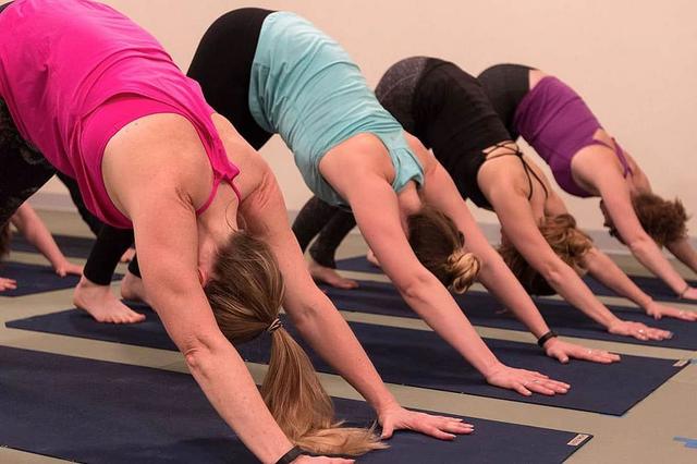 18 Day 200-Hr Therapeutic Yoga Teacher Training in California, US